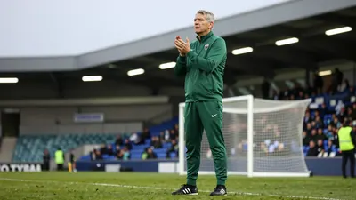 Celtic manager Martin O'Neill receives backing from former players ahead of a key Premiership derby against Rangers at...